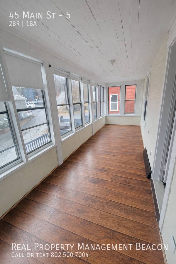 Apartment for rent at 45 Main St #5, Sunapee, NH 03782