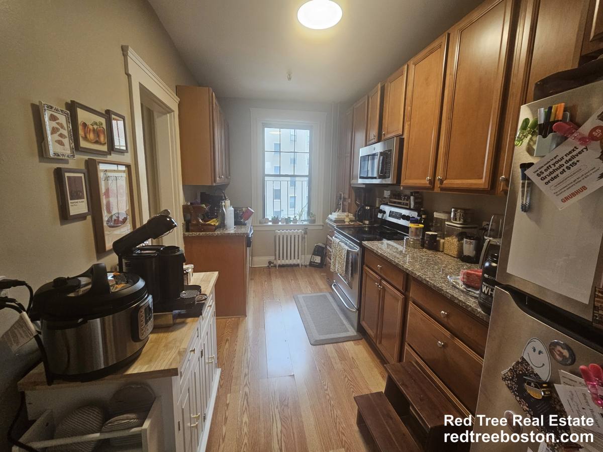 Apartment for rent at 370 Chestnut Hill Ave #35, Brighton, MA 02135