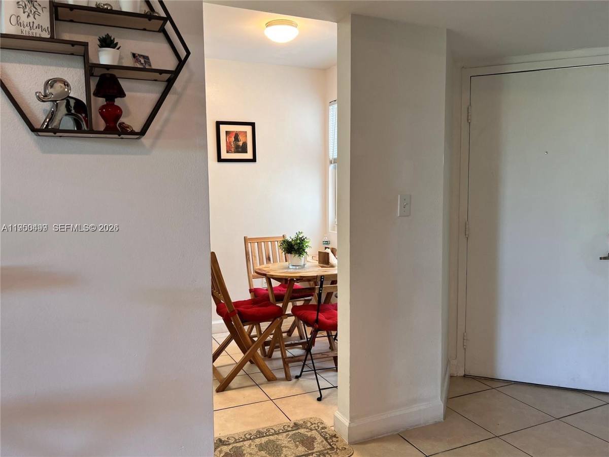 Apartment for rent at 9761 NW 49th Terrace #421, Miami, FL 33178