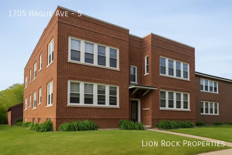 Apartment for rent at 1705 Hague Ave #5, Saint Paul, MN 55104
