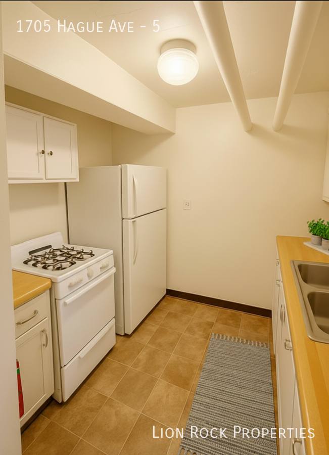 Apartment for rent at 1705 Hague Ave #5, Saint Paul, MN 55104