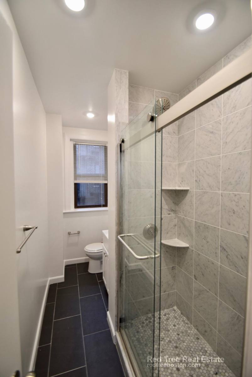 Apartment for rent at 19 Peterborough St #17, Boston, MA 02215