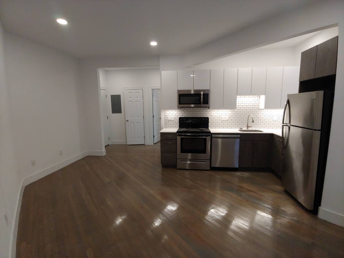 Apartment for rent at 11 Queensberry St #15, Boston, MA 02215