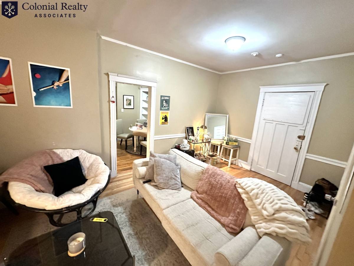 Apartment for rent at 68 Egmont St #5, Brookline, MA 02446