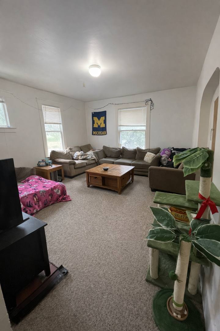 Apartment for rent at 1803 Hill St, Ann Arbor, MI 48104