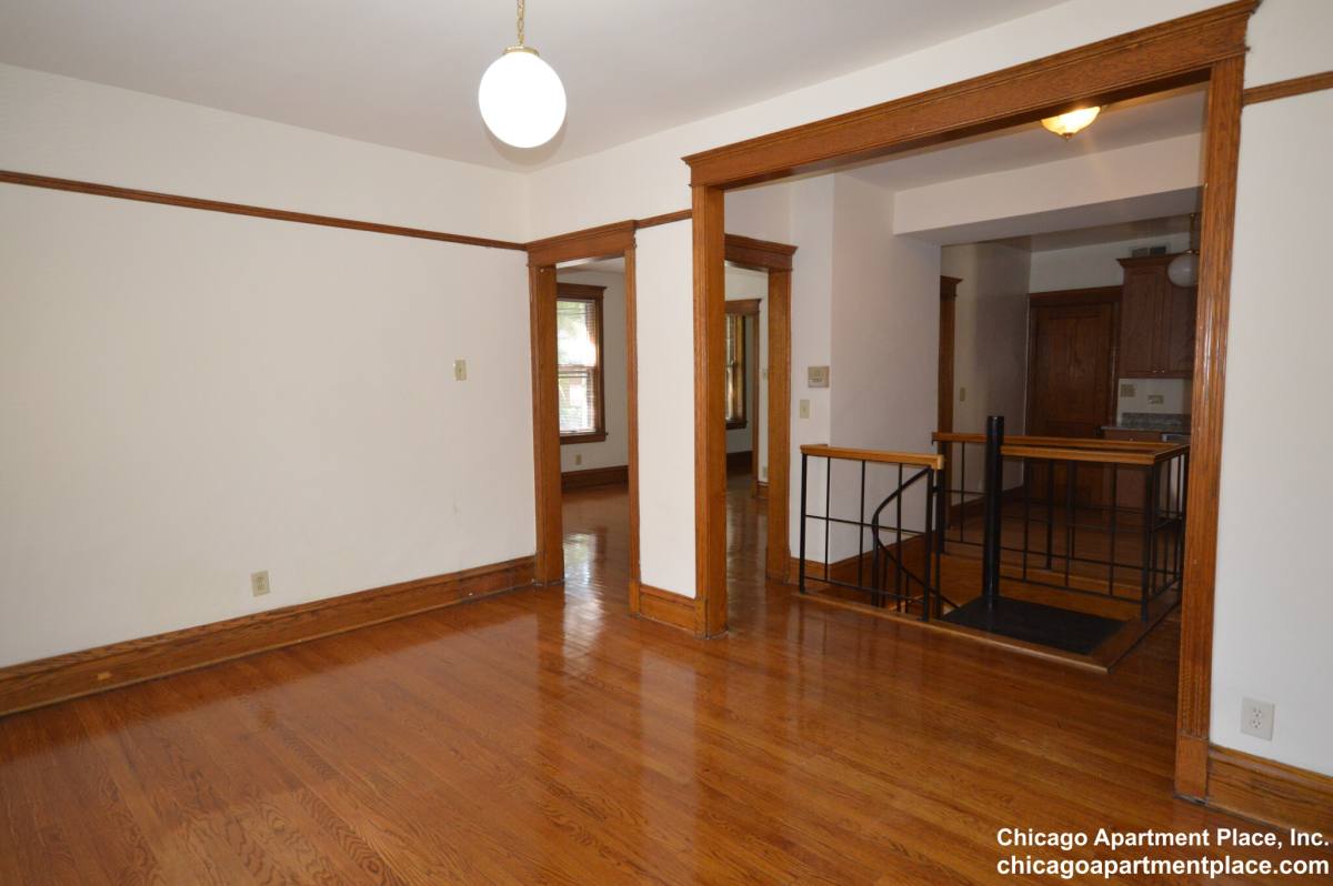 Apartment for rent at 3800 N Greenview Ave #1, Chicago, IL 60613