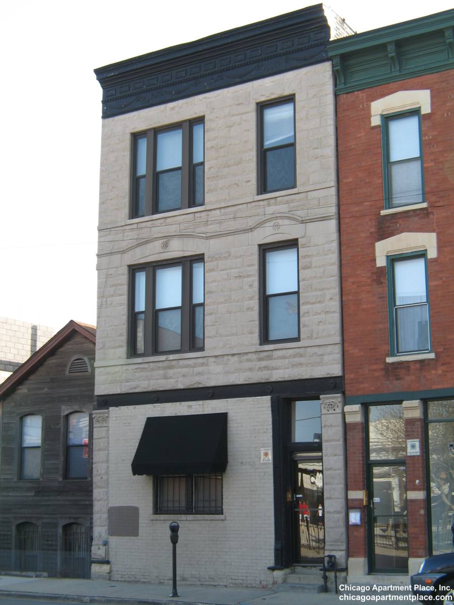 Apartment for rent at 1758 N Clybourn #1, Chicago, IL 60614