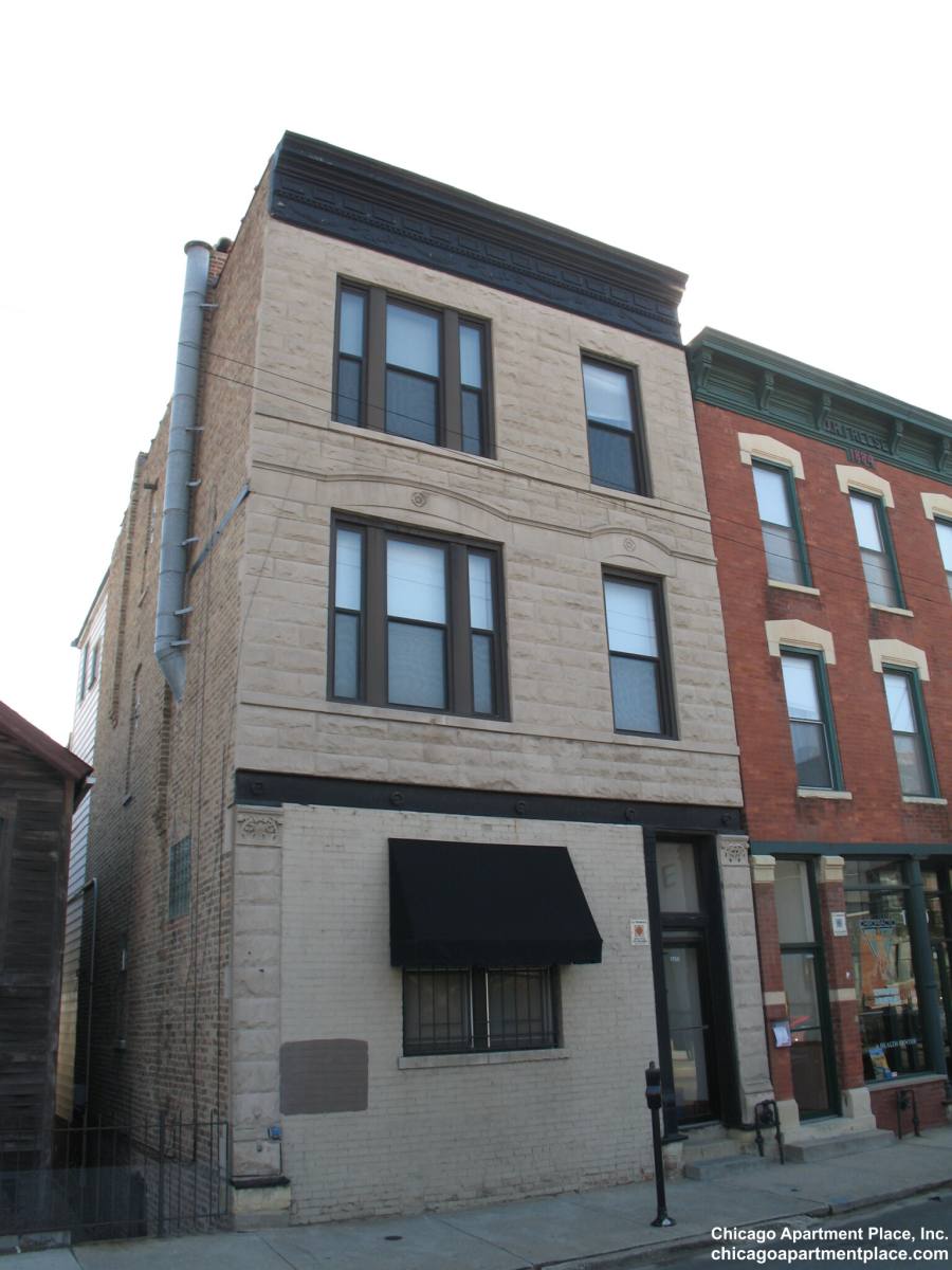 Apartment for rent at 1758 N Clybourn #1, Chicago, IL 60614