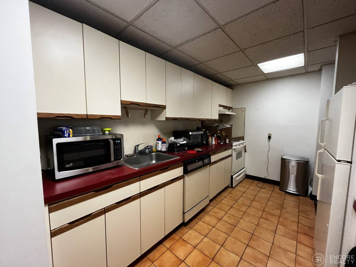 Apartment for rent at 11 Stearns Rd #A, Brookline, MA 02446