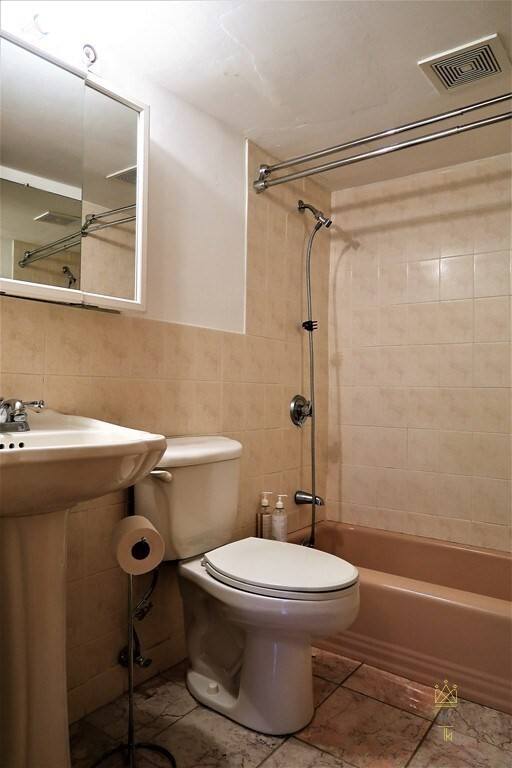 Apartment for rent at 11 Commonwealth Court #6, Brighton, MA 02135