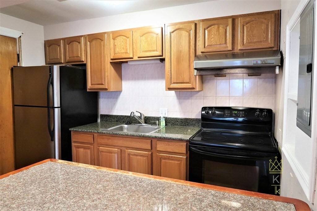 Apartment for rent at 11 Commonwealth Court #6, Brighton, MA 02135