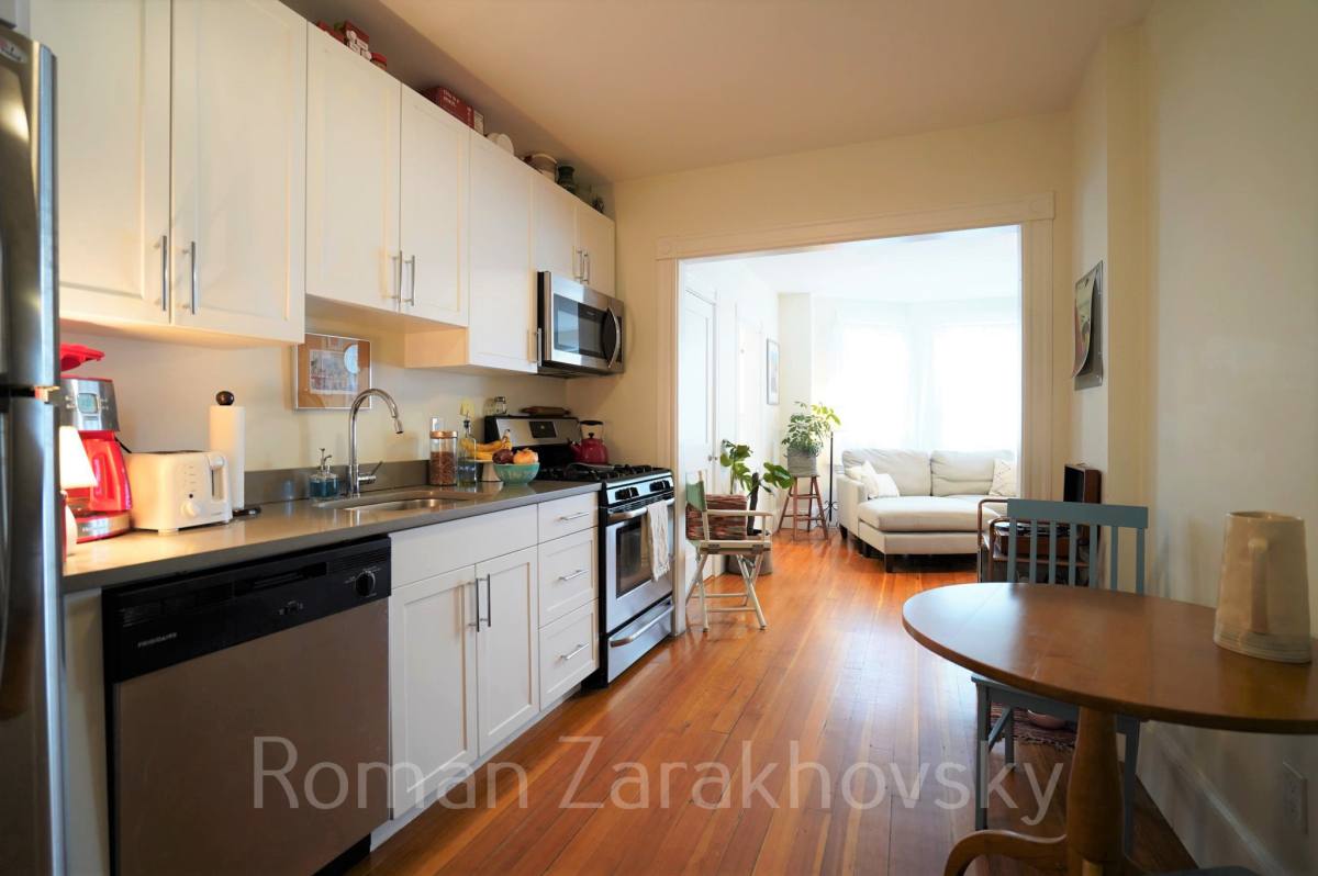 Apartment for rent at 81 Harvard St #22A, Brookline, MA 02445