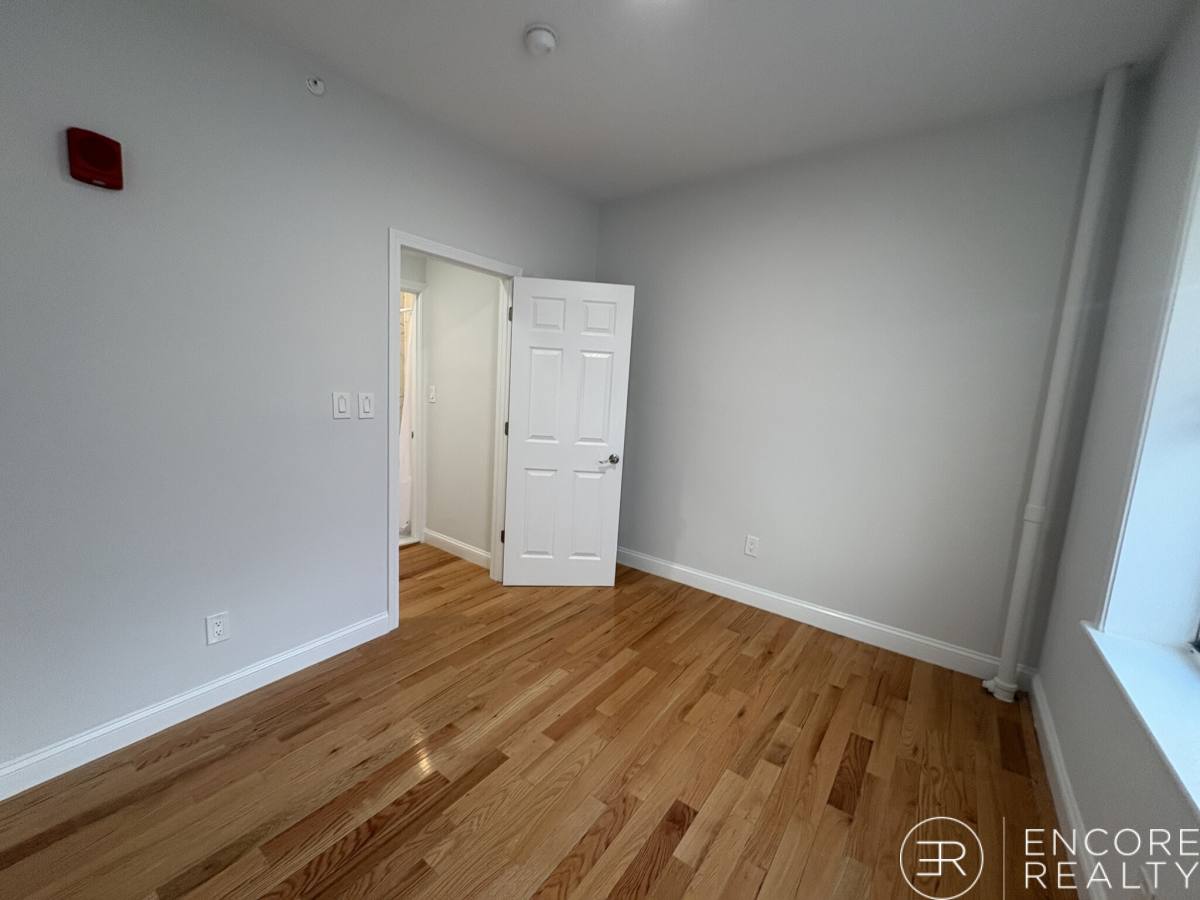 Apartment for rent at 19 Peterborough St #4, Boston, MA 02215