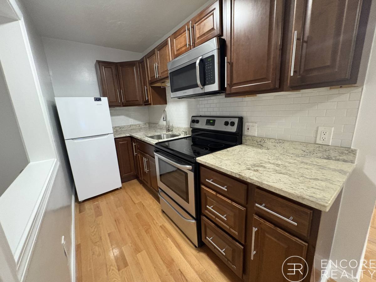 Apartment for rent at 19 Peterborough St #4, Boston, MA 02215
