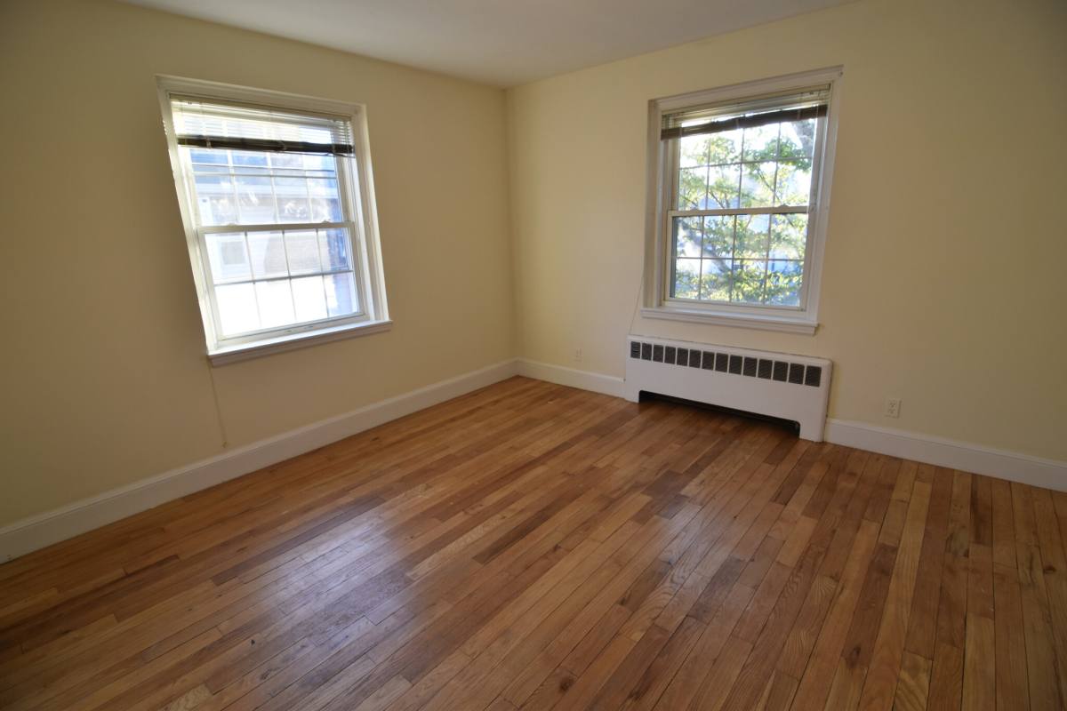 Apartment for rent at 550 Belmont St #35, Watertown, MA 02472