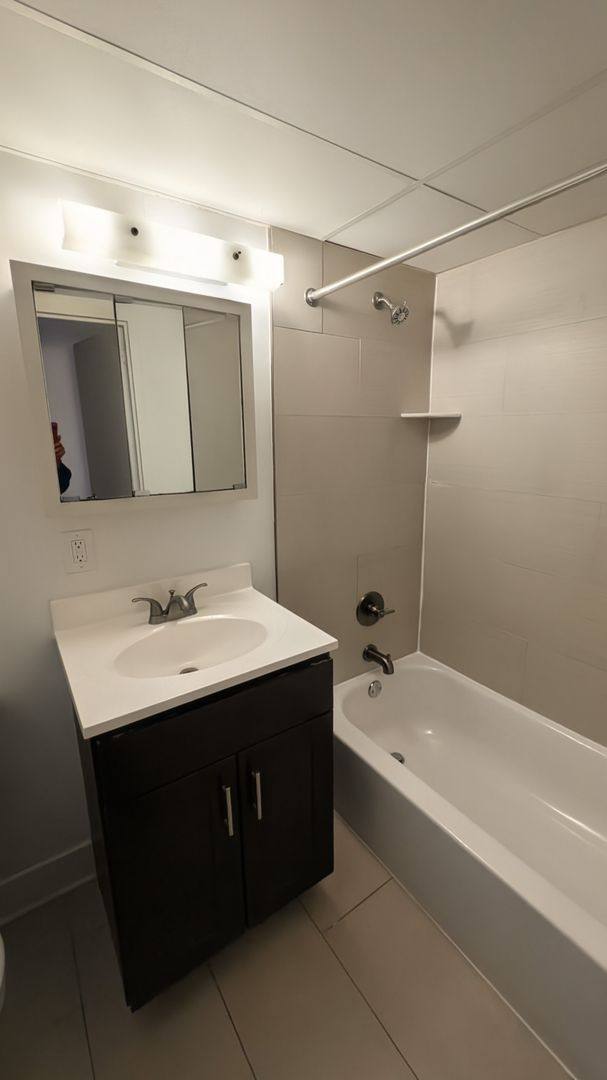 Apartment for rent at 720 Monmouth St, Trenton, NJ 08609