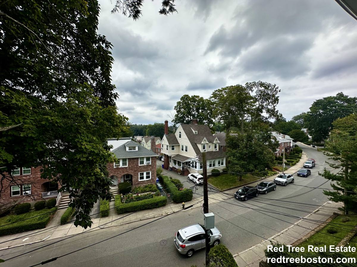 House for rent at 9 Radnor Rd #2, Brighton, MA 02135