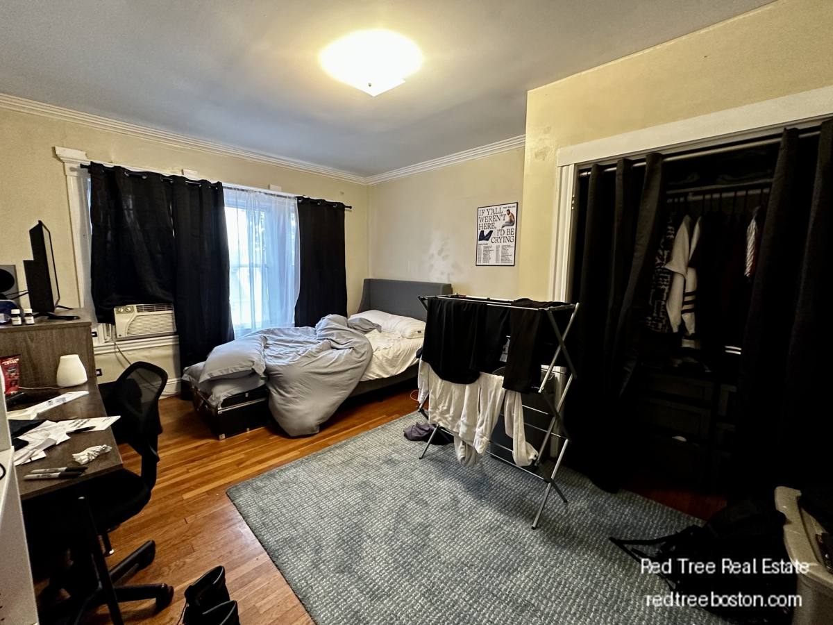 House for rent at 9 Radnor Rd #2, Brighton, MA 02135