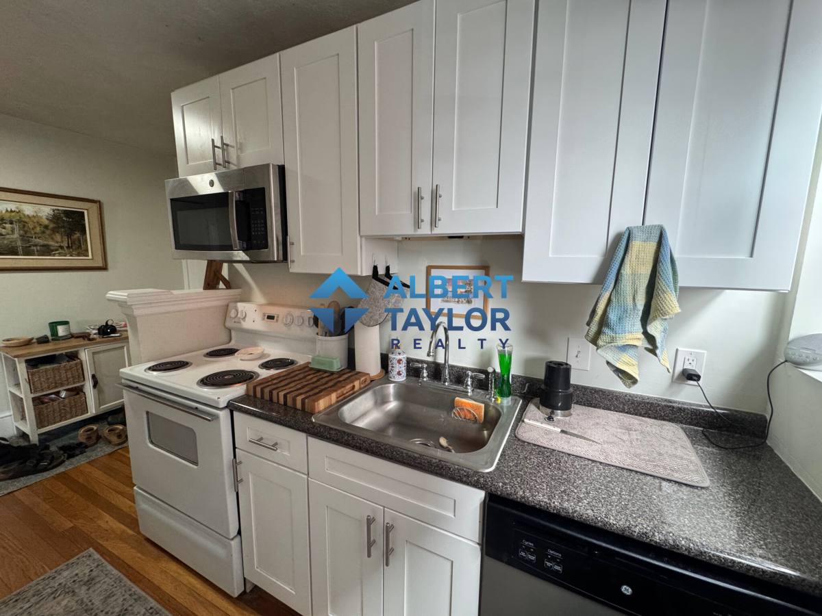 Apartment for rent at 402 Highland Ave #23, Somerville, MA 02144