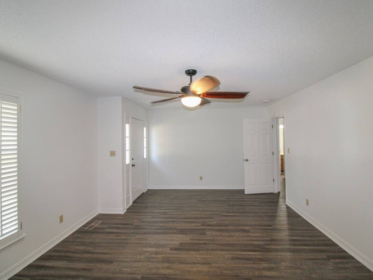 House for rent at 530 Rose St, Rogersville, AL 35652