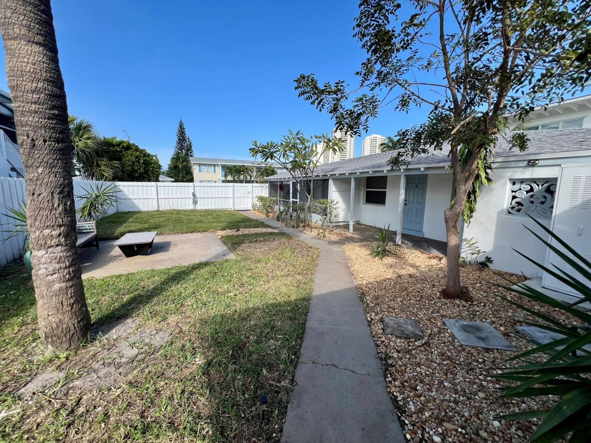 Apartment for rent at 1235 Beach Rd #2, West Palm Beach, FL 33404