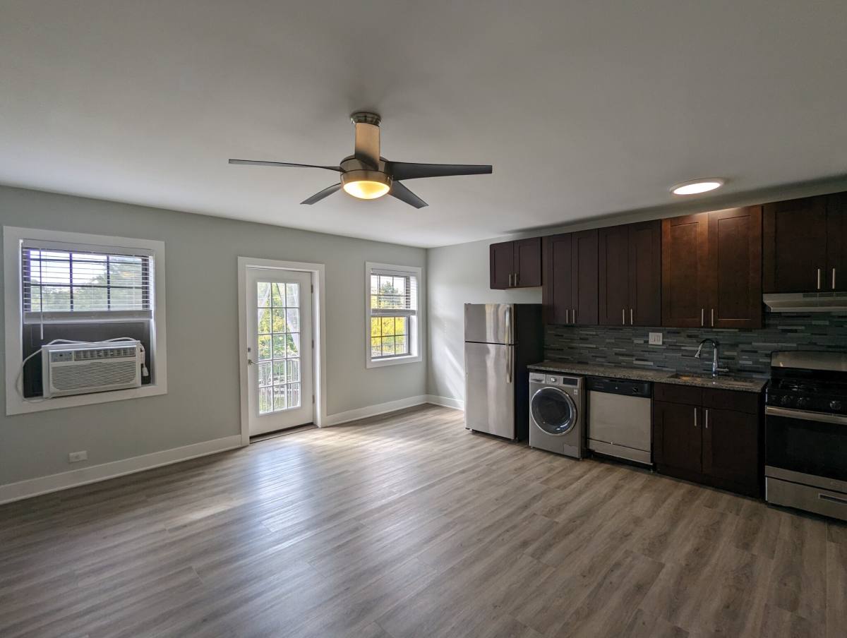 Apartment for rent at 730 Judson #4, Highland Park, IL 60035