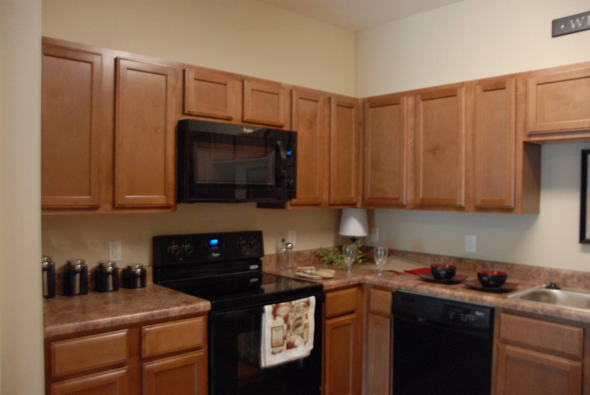 Apartment for rent at 404 N Cattleman Dr, Joplin, MO 64801
