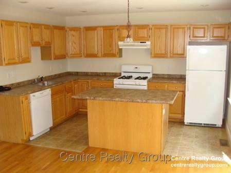 Townhouse for rent at 84 Chapel St, Newton, MA 02458