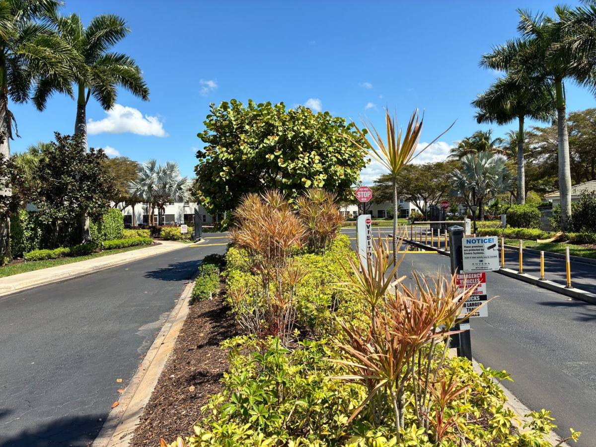 House for rent at 8050 Pacific Beach Dr, Fort Myers, FL 33912