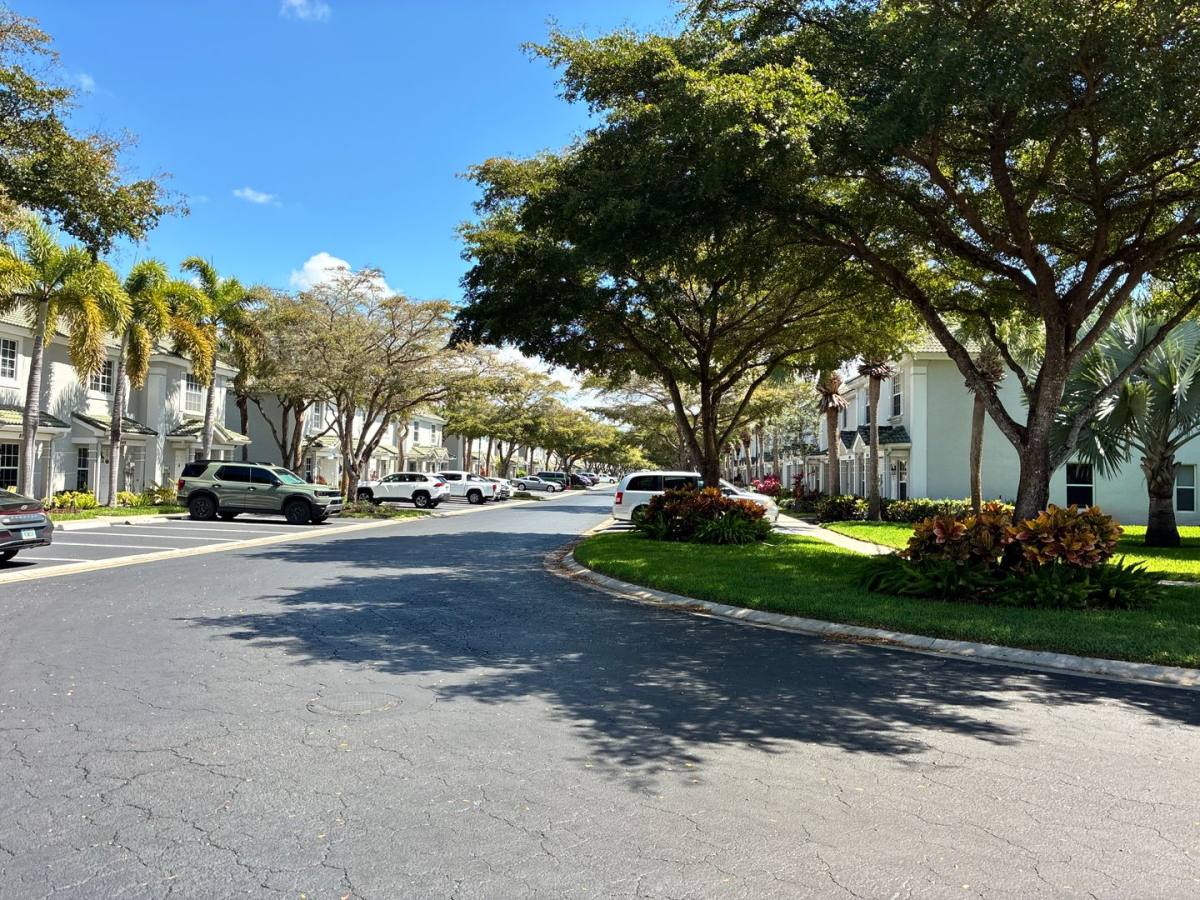House for rent at 8050 Pacific Beach Dr, Fort Myers, FL 33912