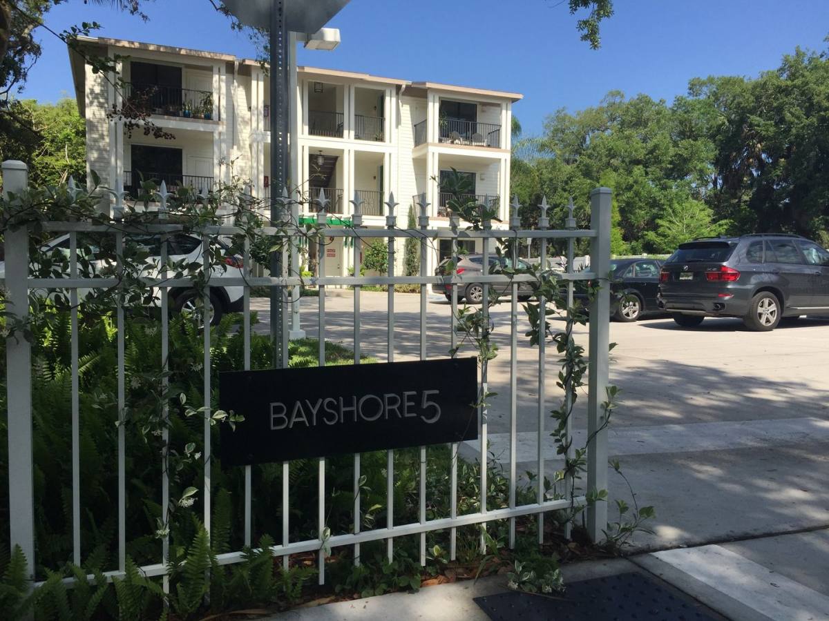 Apartment for rent at Bayshore 5, 4905 S Elberon St, Tampa, FL 33611