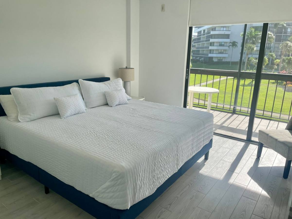 House for rent at 601 Seaview Court, Marco Island, FL 34145