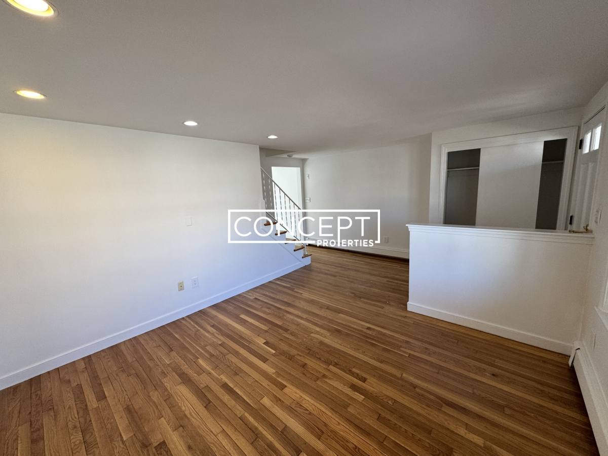 Townhouse for rent at 29 Pond St, Belmont, MA 02478