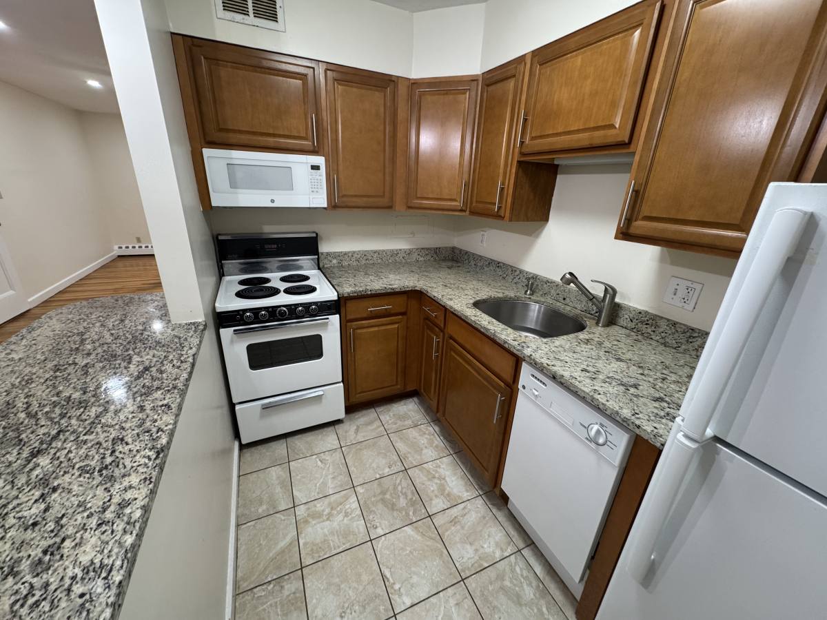 Apartment for rent at 55 Parkman St #3, Brookline, MA 02446
