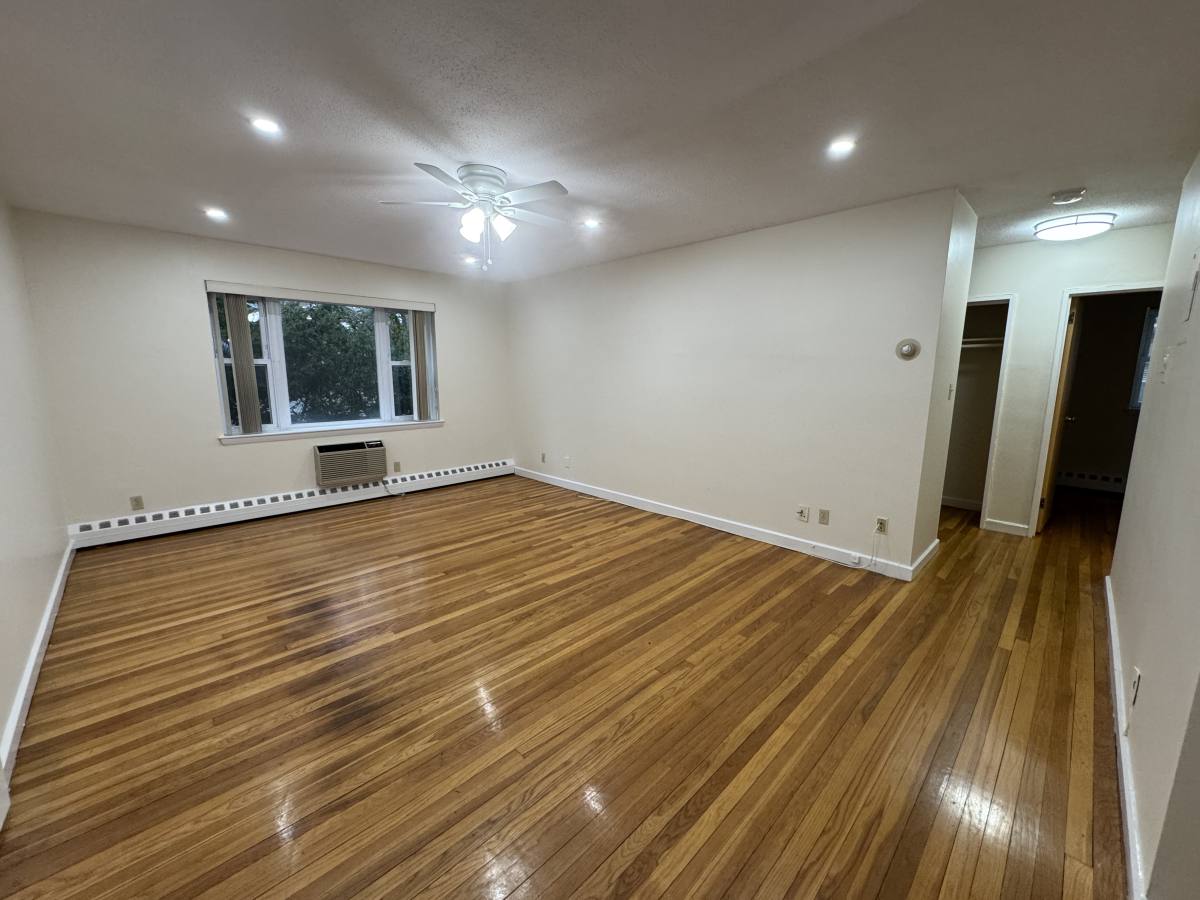 Apartment for rent at 55 Parkman St #3, Brookline, MA 02446