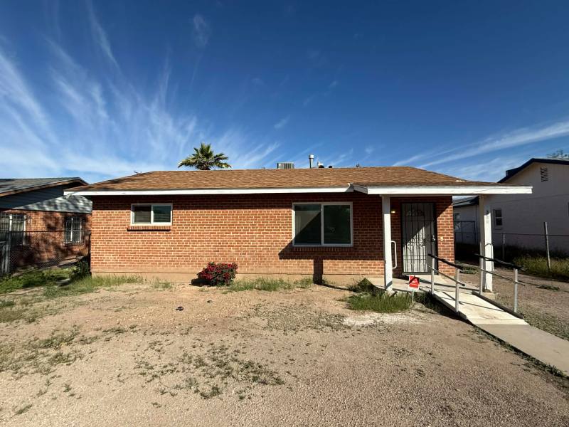 House for rent at 333 E Linden St, Tucson, AZ 85705