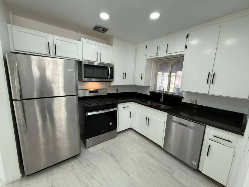 House for rent at 333 E Linden St, Tucson, AZ 85705