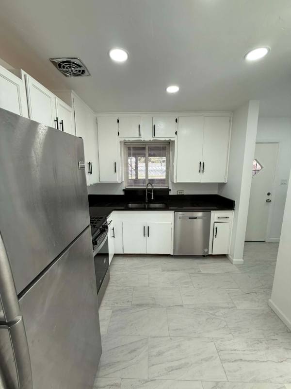 House for rent at 333 E Linden St, Tucson, AZ 85705