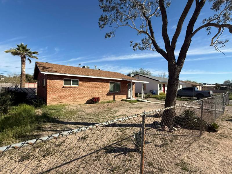House for rent at 333 E Linden St, Tucson, AZ 85705