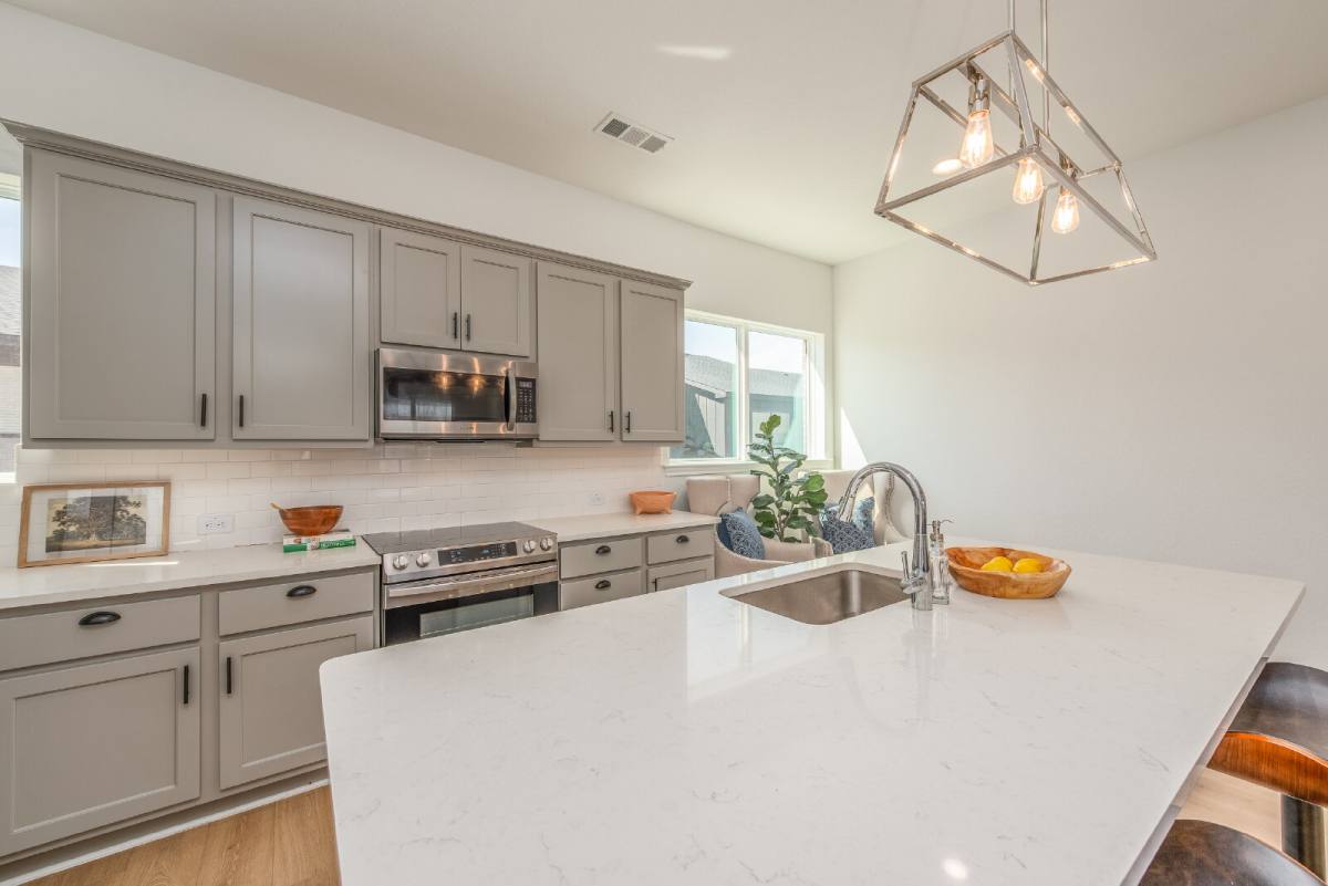 Townhouse for rent at 2828 Addison Park Lane, Fort Worth, TX 76110