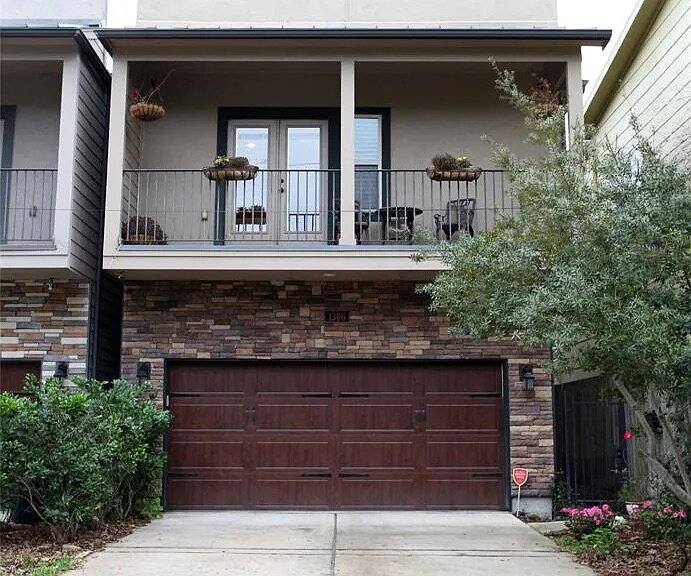 House for rent at 1306 Dian, Houston, TX 77008