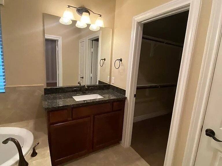 House for rent at 1306 Dian, Houston, TX 77008