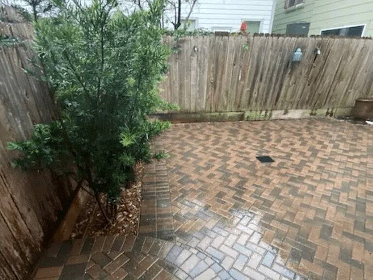 House for rent at 1306 Dian, Houston, TX 77008