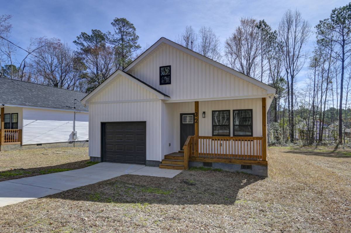 House for rent at 32 Roberson St, Columbia, SC 29203