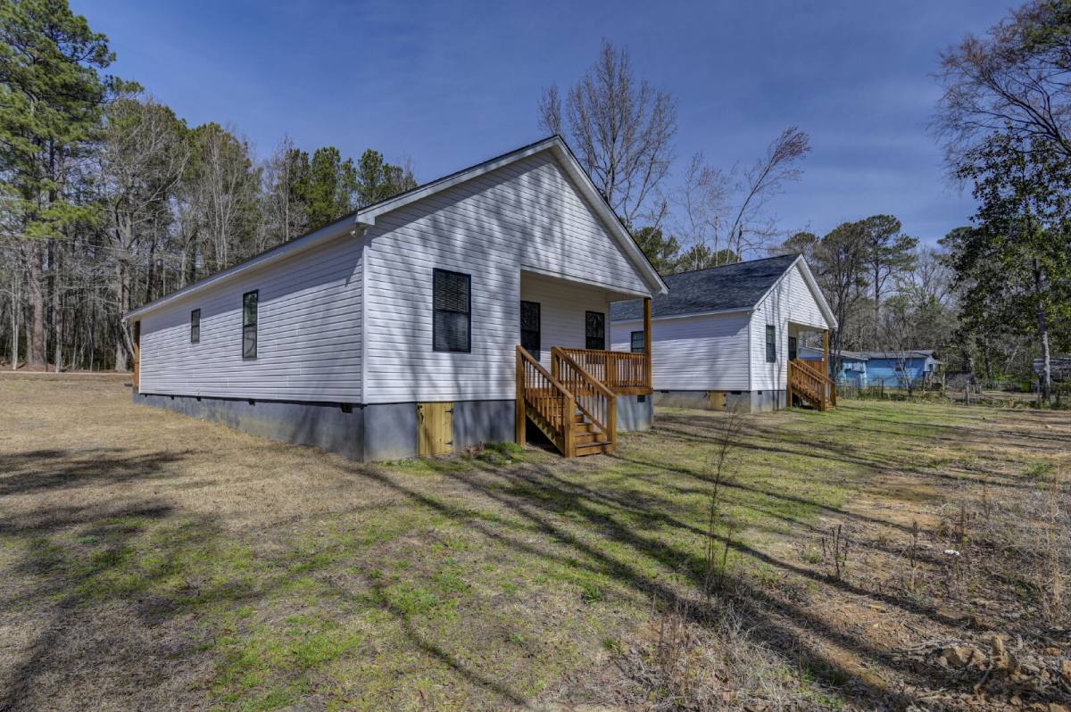 House for rent at 32 Roberson St, Columbia, SC 29203
