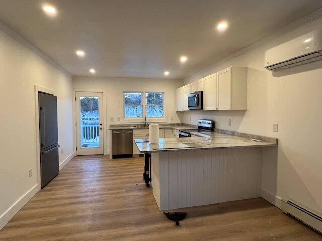 Apartment for rent at 44 Merrimac St, Amesbury, MA 01913