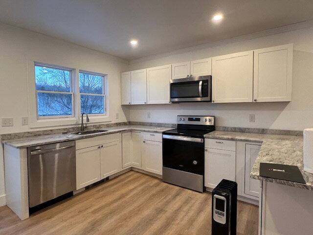 Apartment for rent at 44 Merrimac St, Amesbury, MA 01913