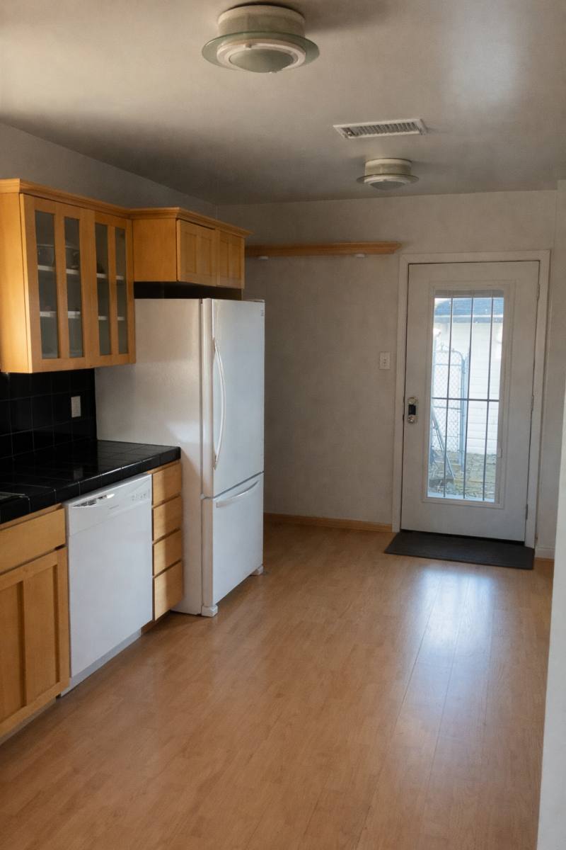 House for rent at 1255 Sunset Ave, Pasadena, CA 91103