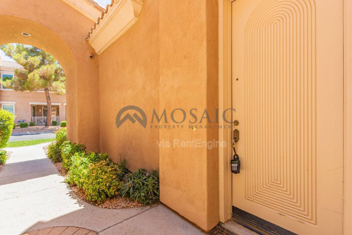 Apartment for rent at 3800 S Cantabria Circle #1065, Chandler, AZ 85248