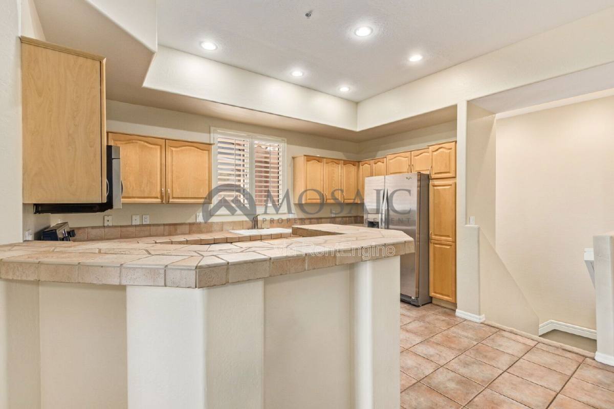 Apartment for rent at 3800 S Cantabria Circle #1065, Chandler, AZ 85248